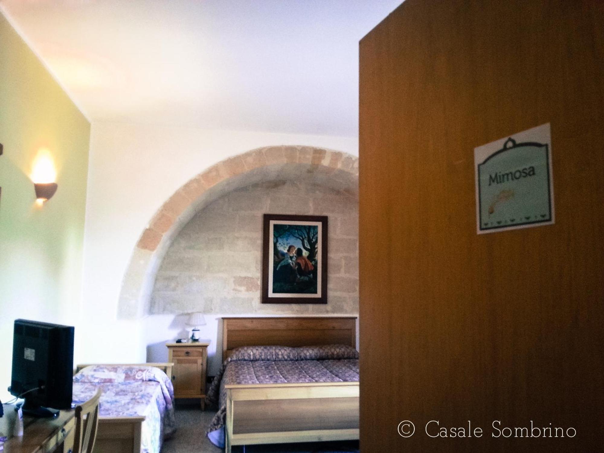 Casale Sombrino Pensionat Supersano Rum bild